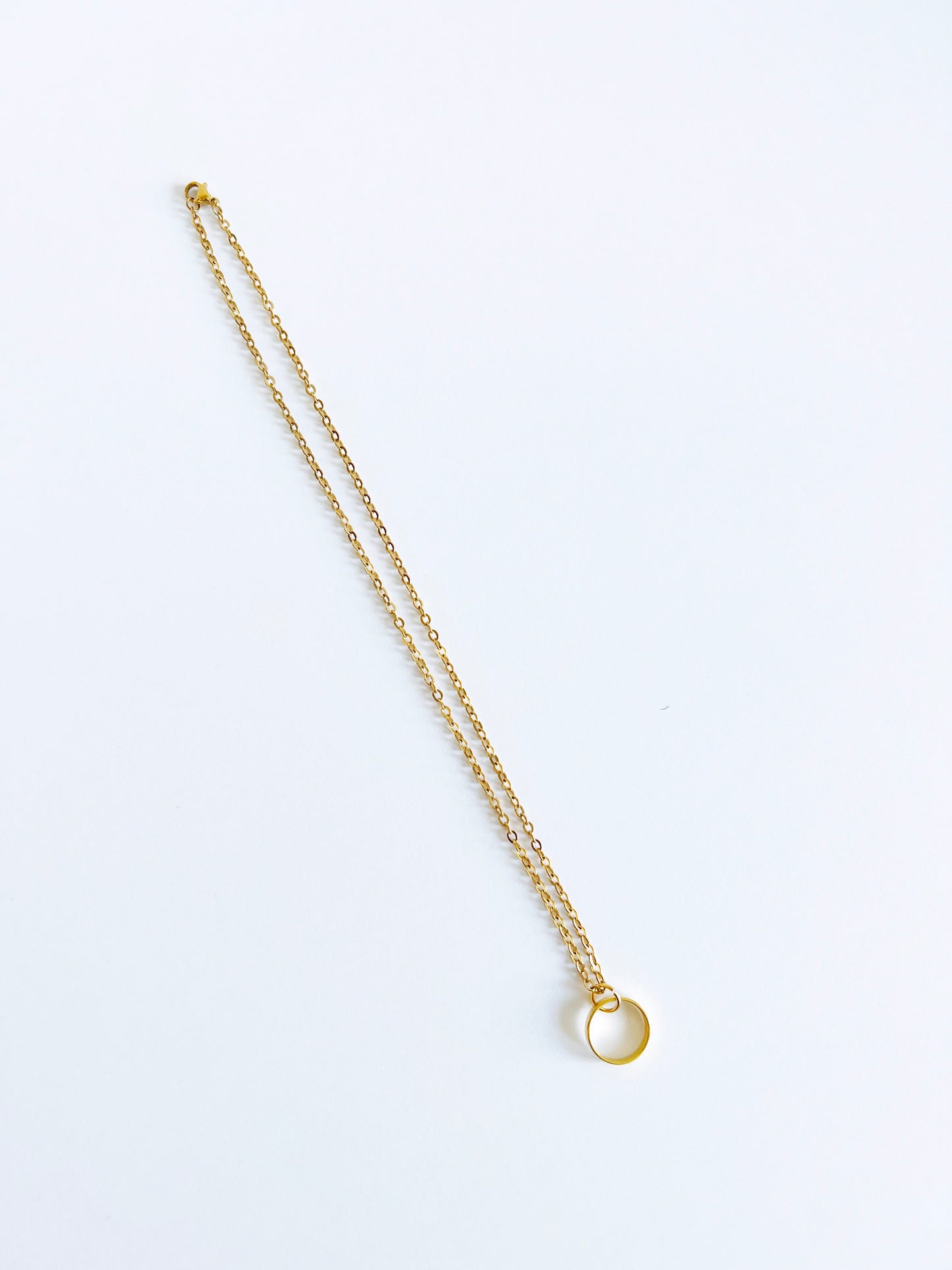 18k Gold Harlow Circle Necklace