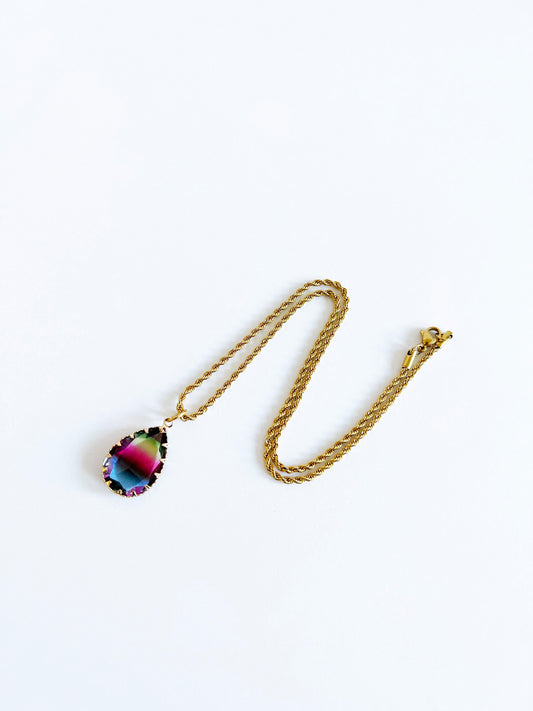 18k Gold Tear Drop Chain